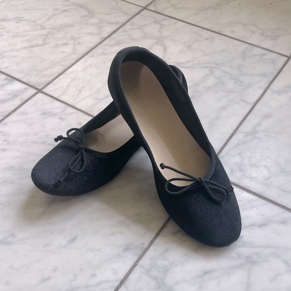 LOFT Black Velvet Flats